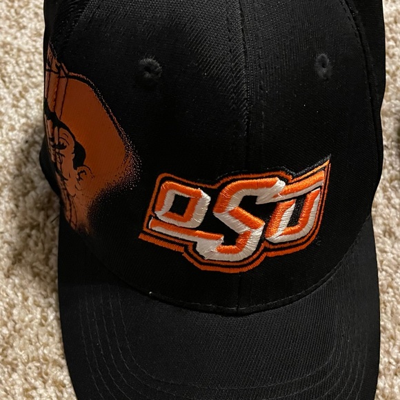 A House Divided - OU Sooners/OSU Cowboys - 2 caps - 1 price - Picture 2 of 9